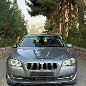 BMW 5 series, 2013