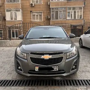 Chevrolet Cruze, 2010