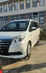 Toyota Noah, 2014-5