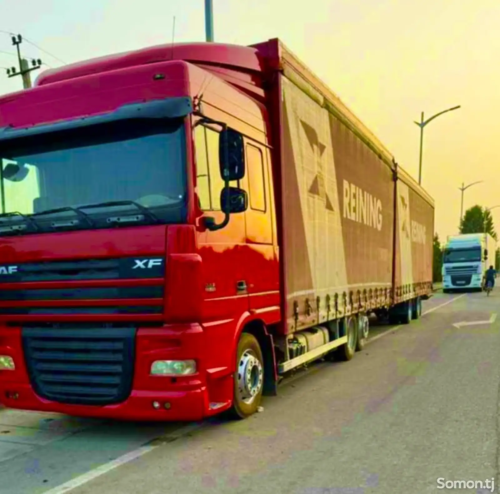 Бортовой грузовик DAF XF105.410, 2008-1