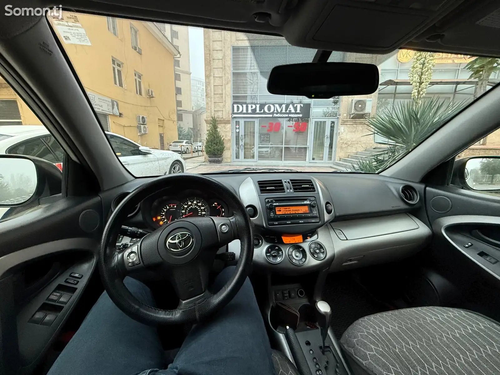 Toyota RAV 4, 2012-4