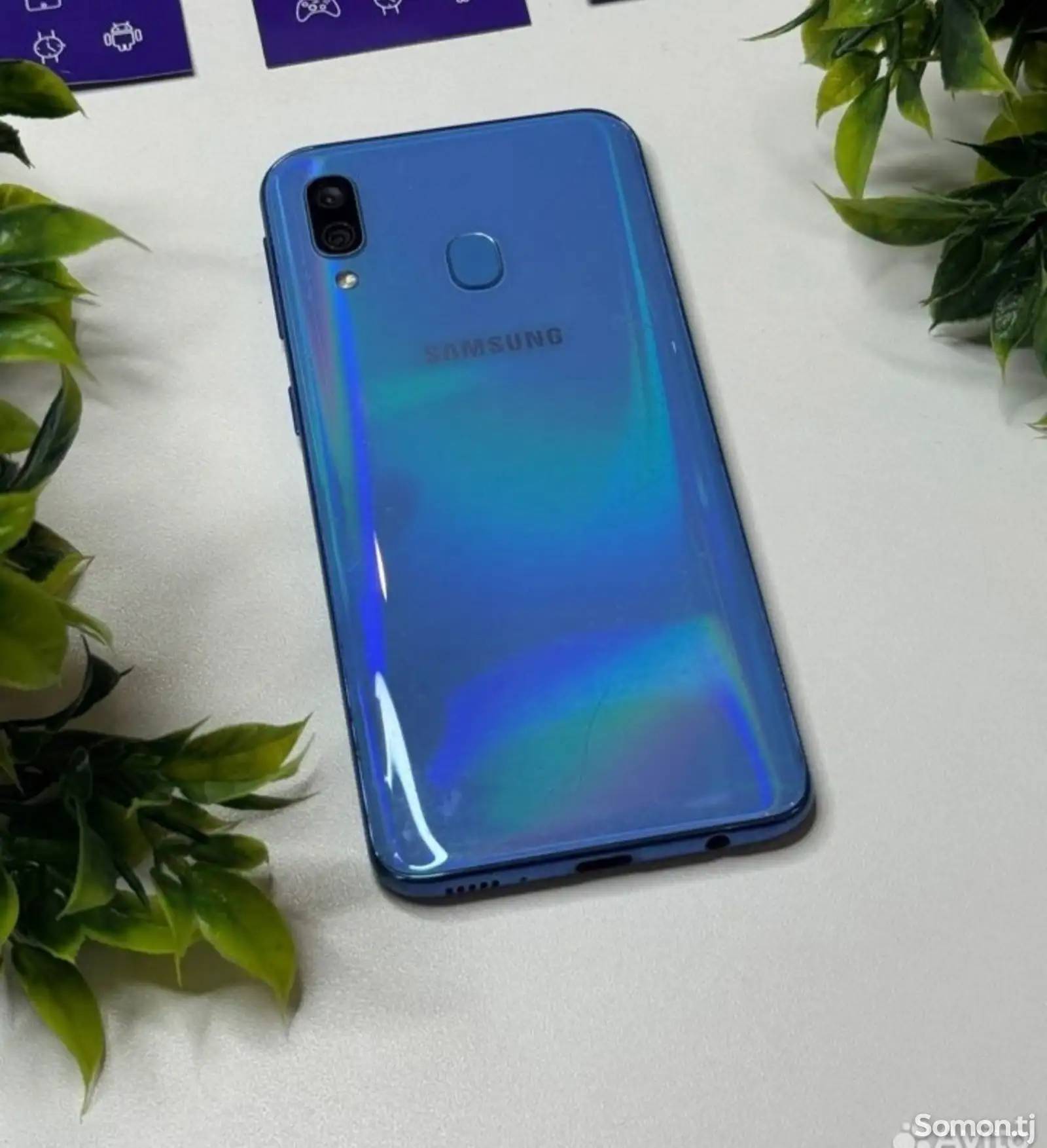 Samsung Galaxy A40-1