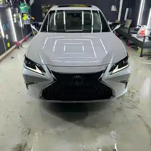 Lexus ES series, 2022