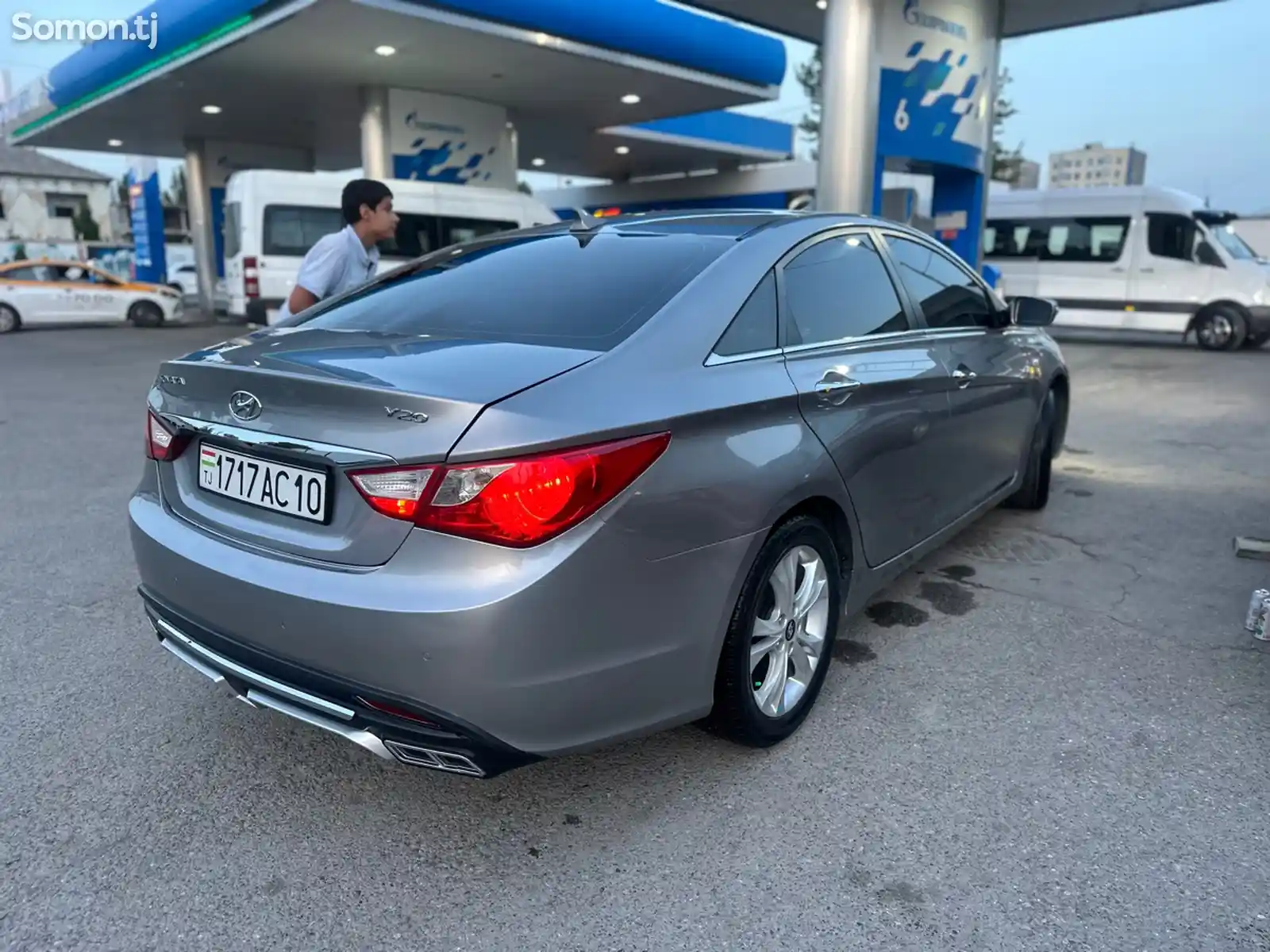 Hyundai Sonata, 2010-3