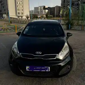 Kia Rio, 2013