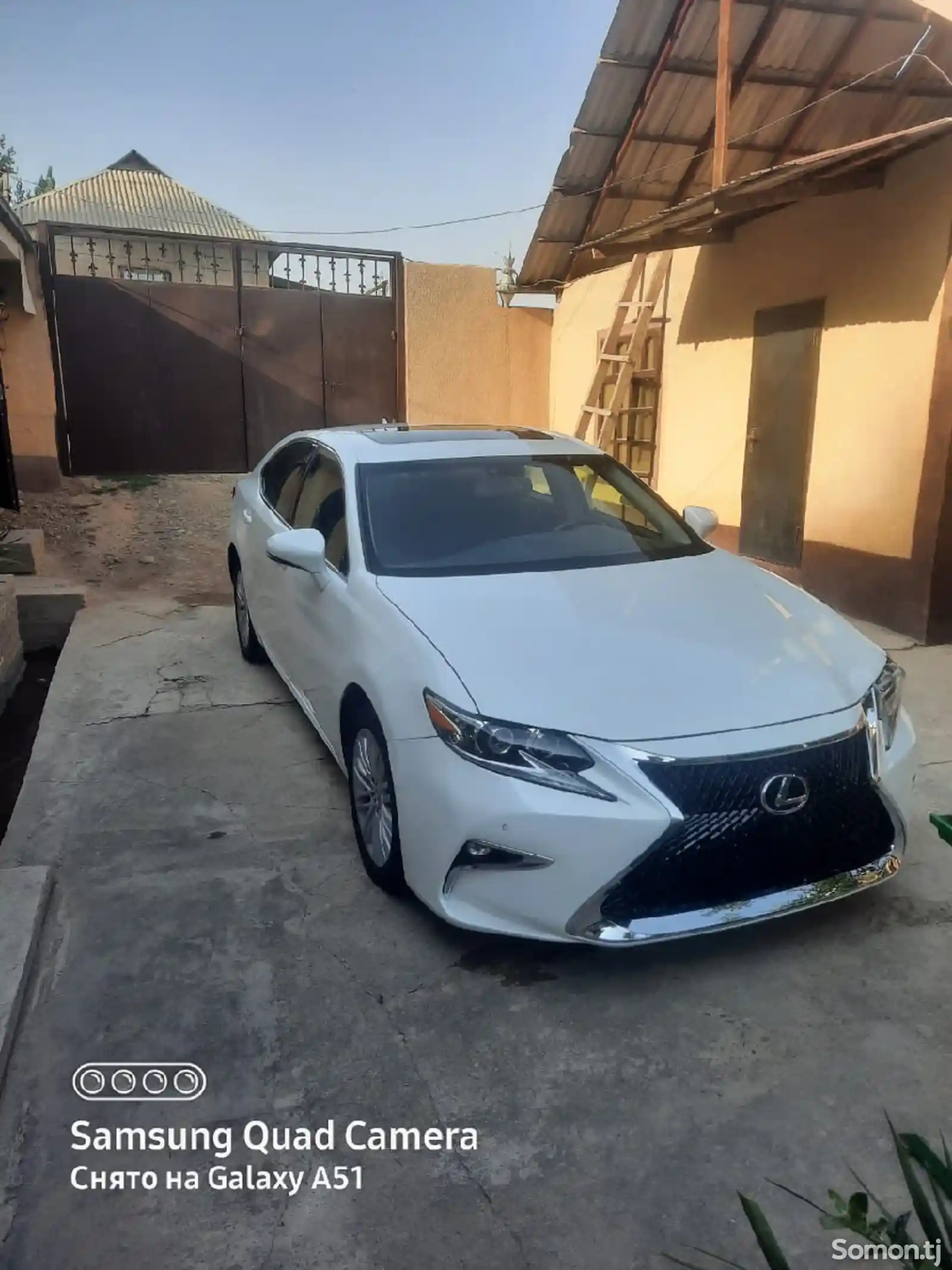 Lexus ES series, 2015-1