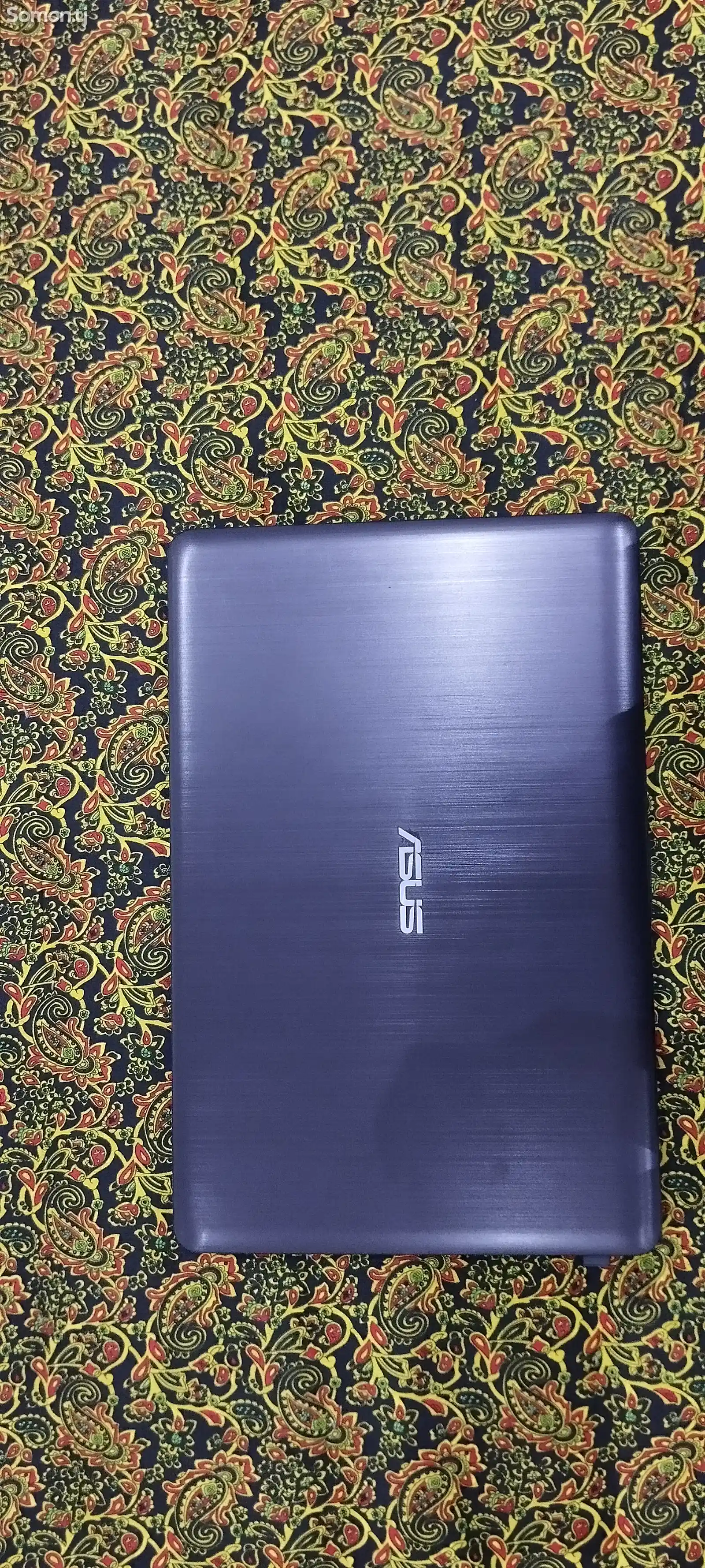 Ноутбук Asus-5