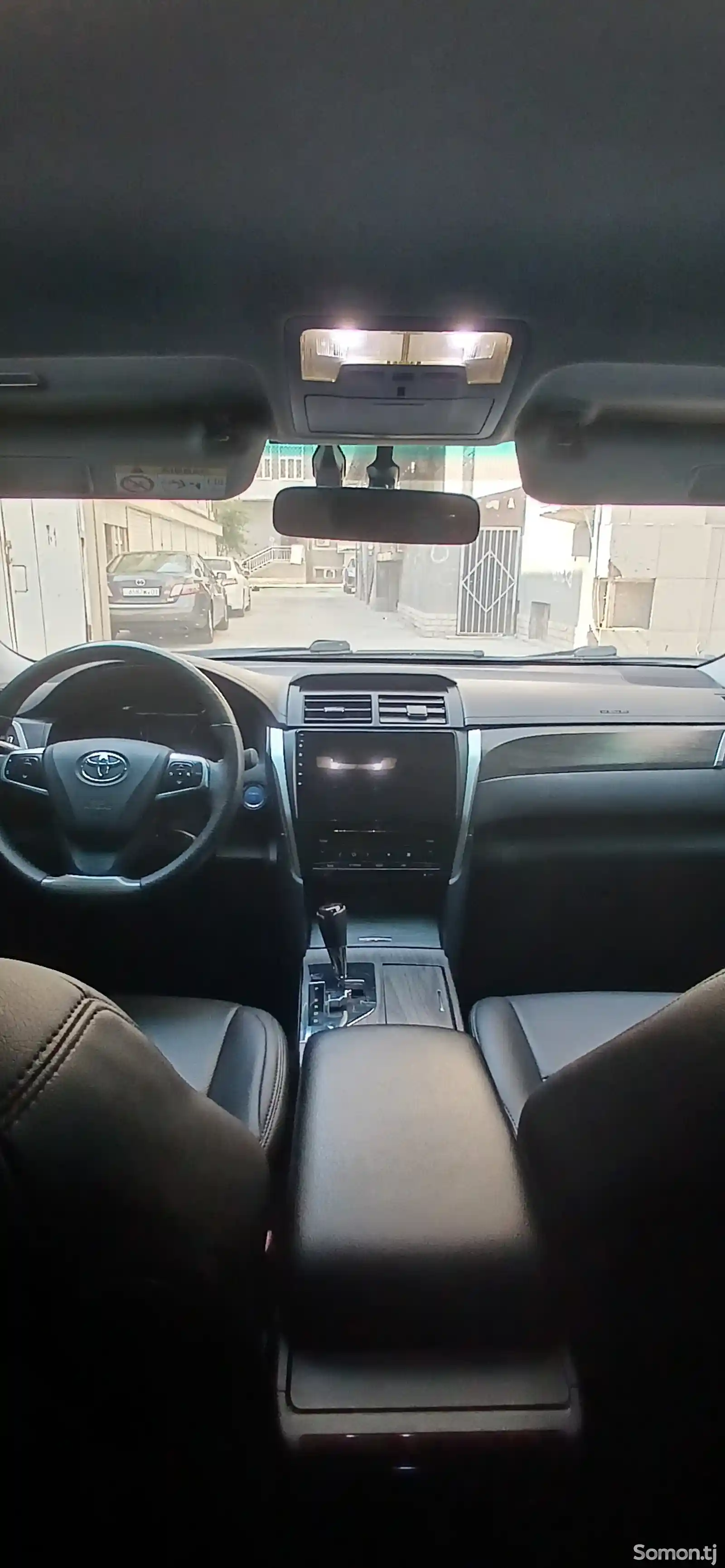 Toyota Camry, 2015-3