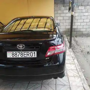 Toyota Camry, 2010