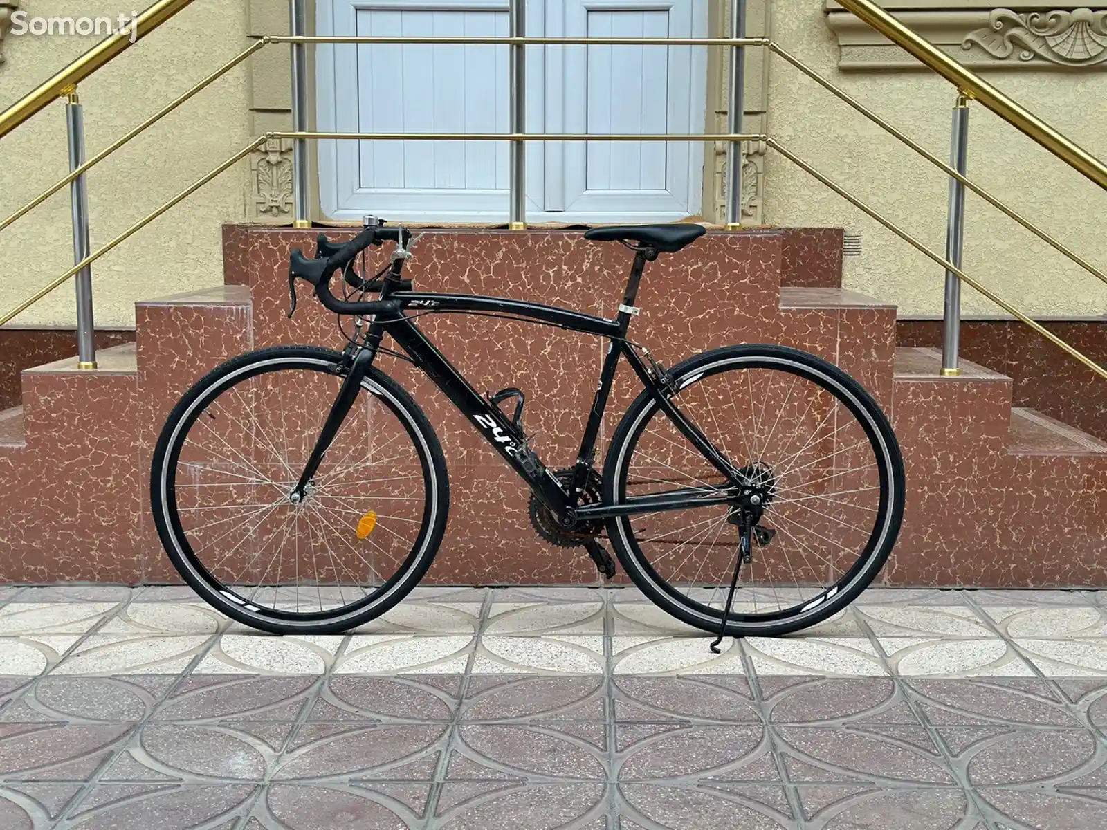 Корейский гоночный велосипед-1