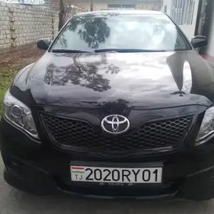 Toyota Camry, 2011