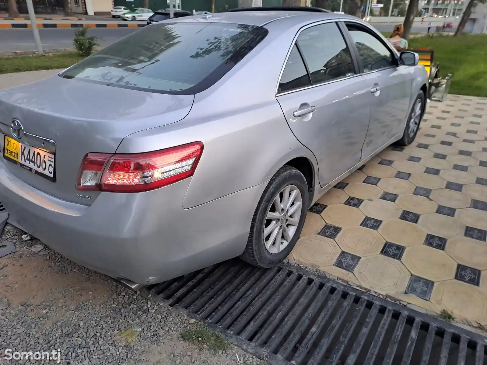 Toyota Camry, 2010-6