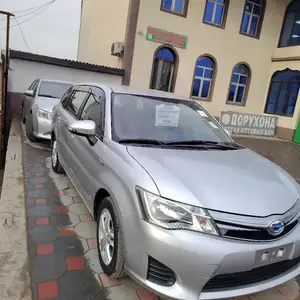 Toyota Fielder, 2014