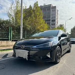 Hyundai Elantra, 2019