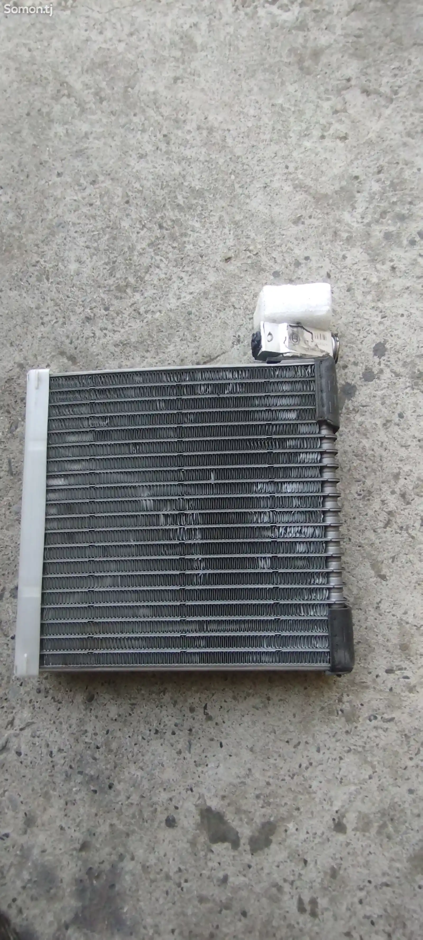 Радиатор от Toyota Alphard, 2008-6