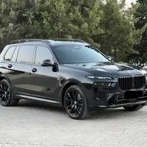 BMW X7, 2023