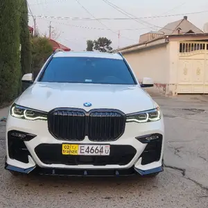 BMW X7, 2022