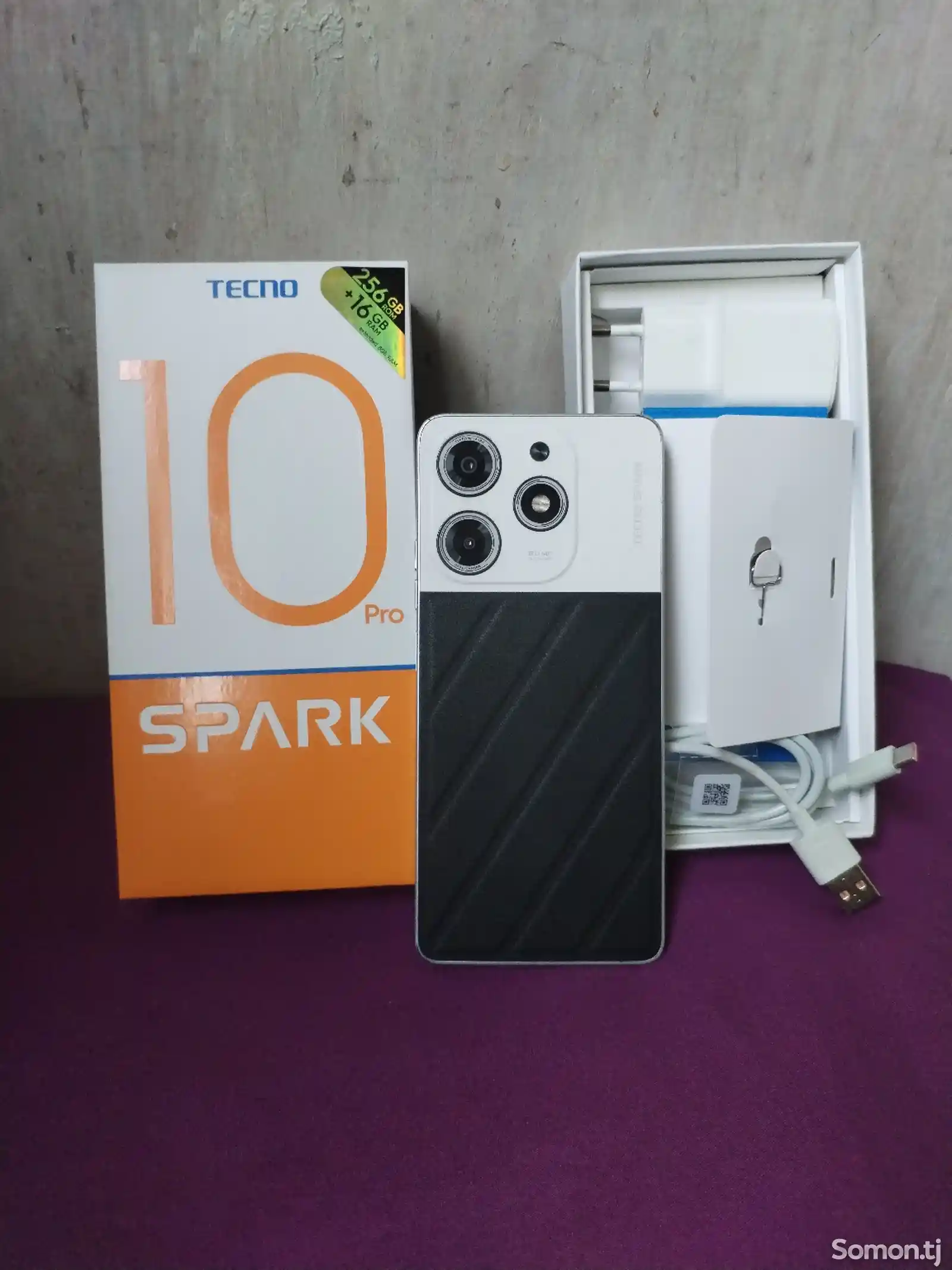 Tecno Spark 10 pro 256/8-1