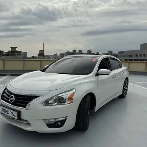 Nissan Altima, 2014