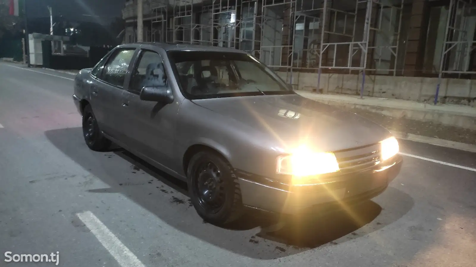 Opel Vectra A, 1990-1