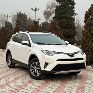 Toyota RAV 4, 2017