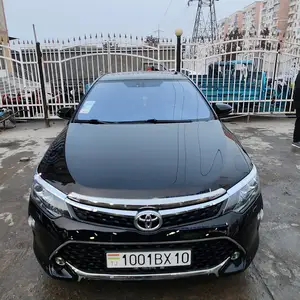 Toyota Camry, 2017