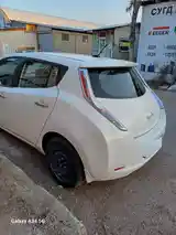 Заднее лобовое стекло от Nissan-2