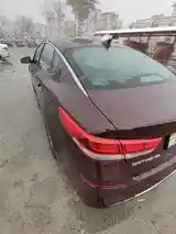 Kia Optima, 2019-7