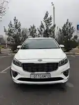 Kia Carnival, 2015-2