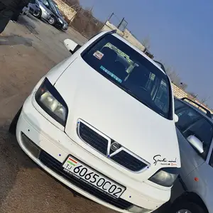 Opel Zafira, 2002