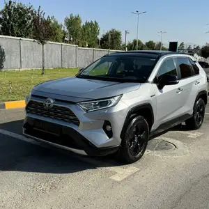 Toyota RAV 4, 2022