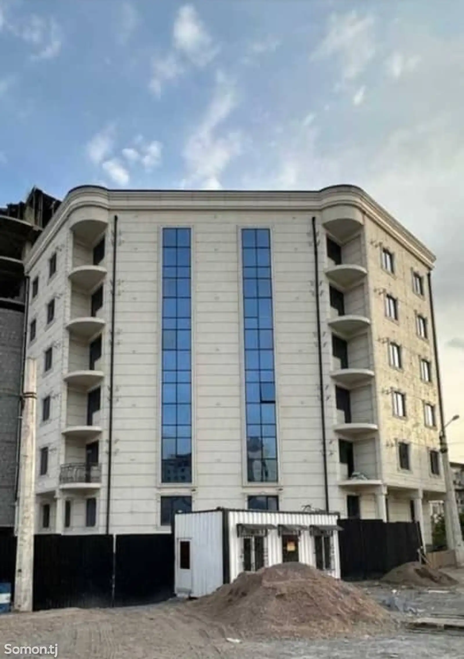 4-комн. квартира, 3 этаж, 86 м², 12 мкр-1