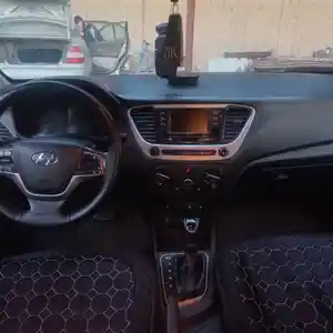 Hyundai Accent, 2017