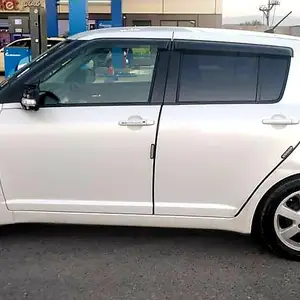 Suzuki Swift, 2009