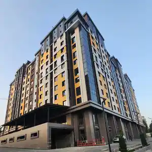 2-комн. квартира, 5 этаж, 60 м², 102 мкр