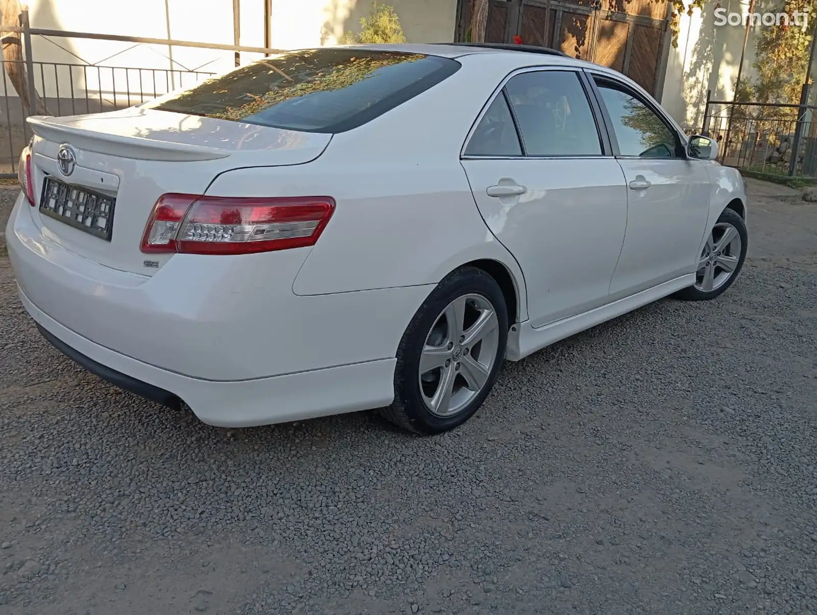 Toyota Camry, 2010-3