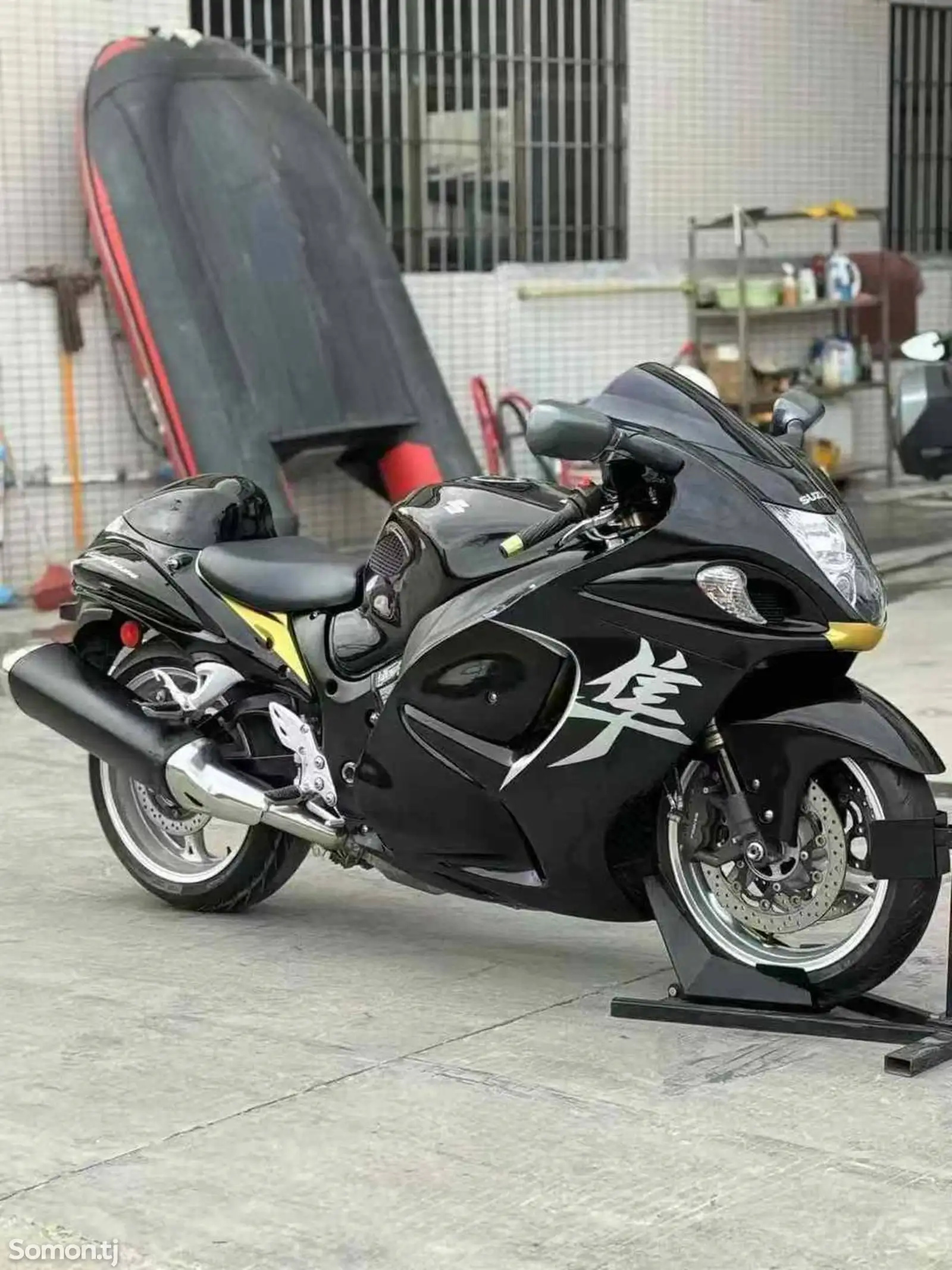 Мотоцикл Suzuki Hayabusa GSX1300-1