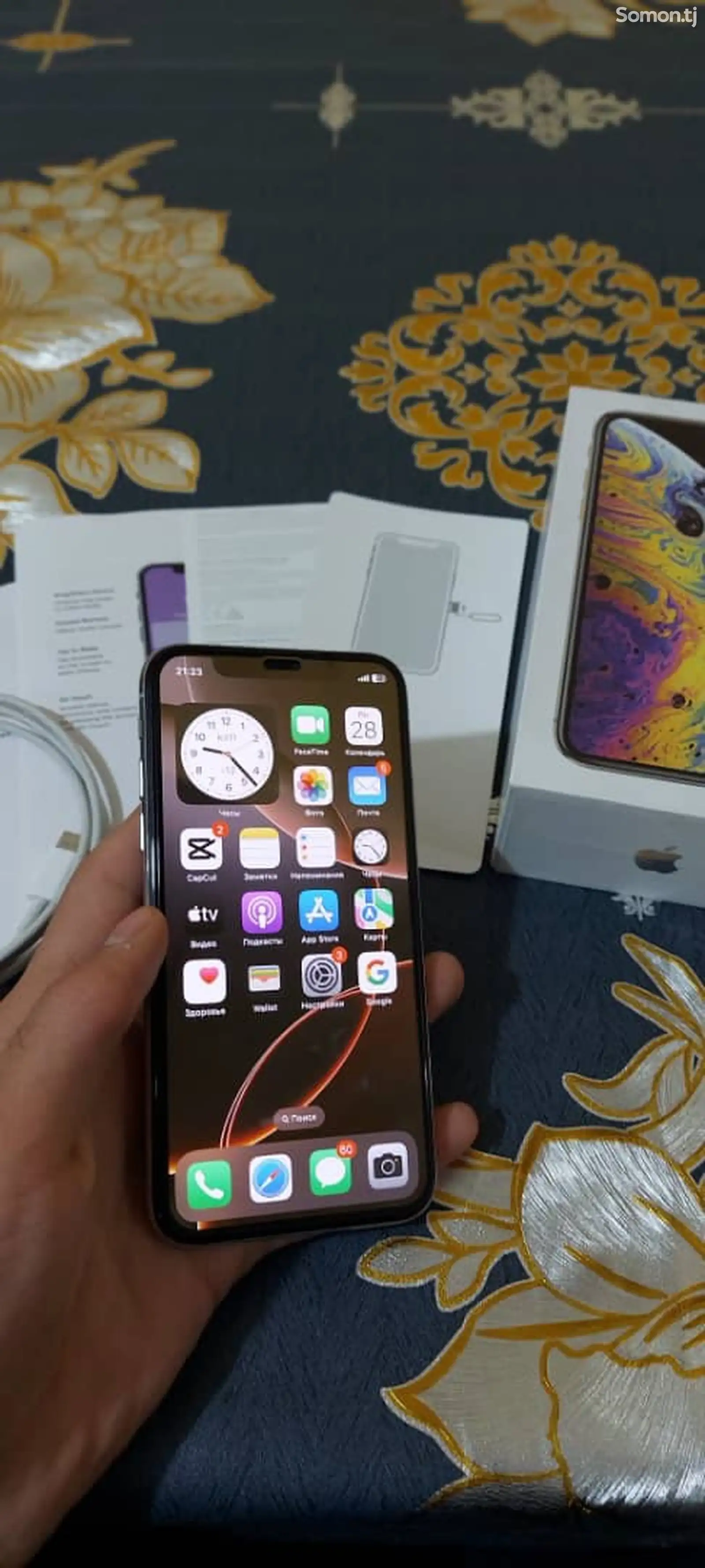 Apple iPhone Xs, 64 gb, Silver-1