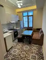 2-комн. квартира, 7 этаж, 60м², Караболо-6