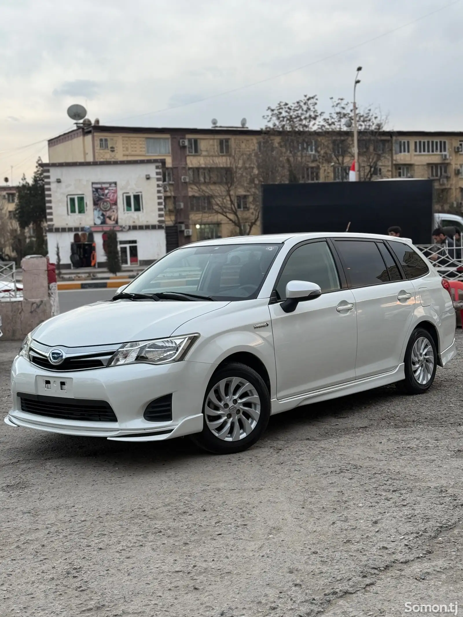 Toyota Fielder, 2015-1