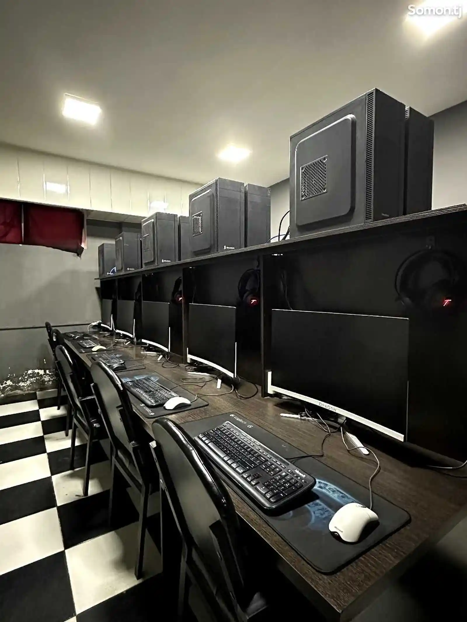 Комплект игровых компьютеров для интернет кафе-3