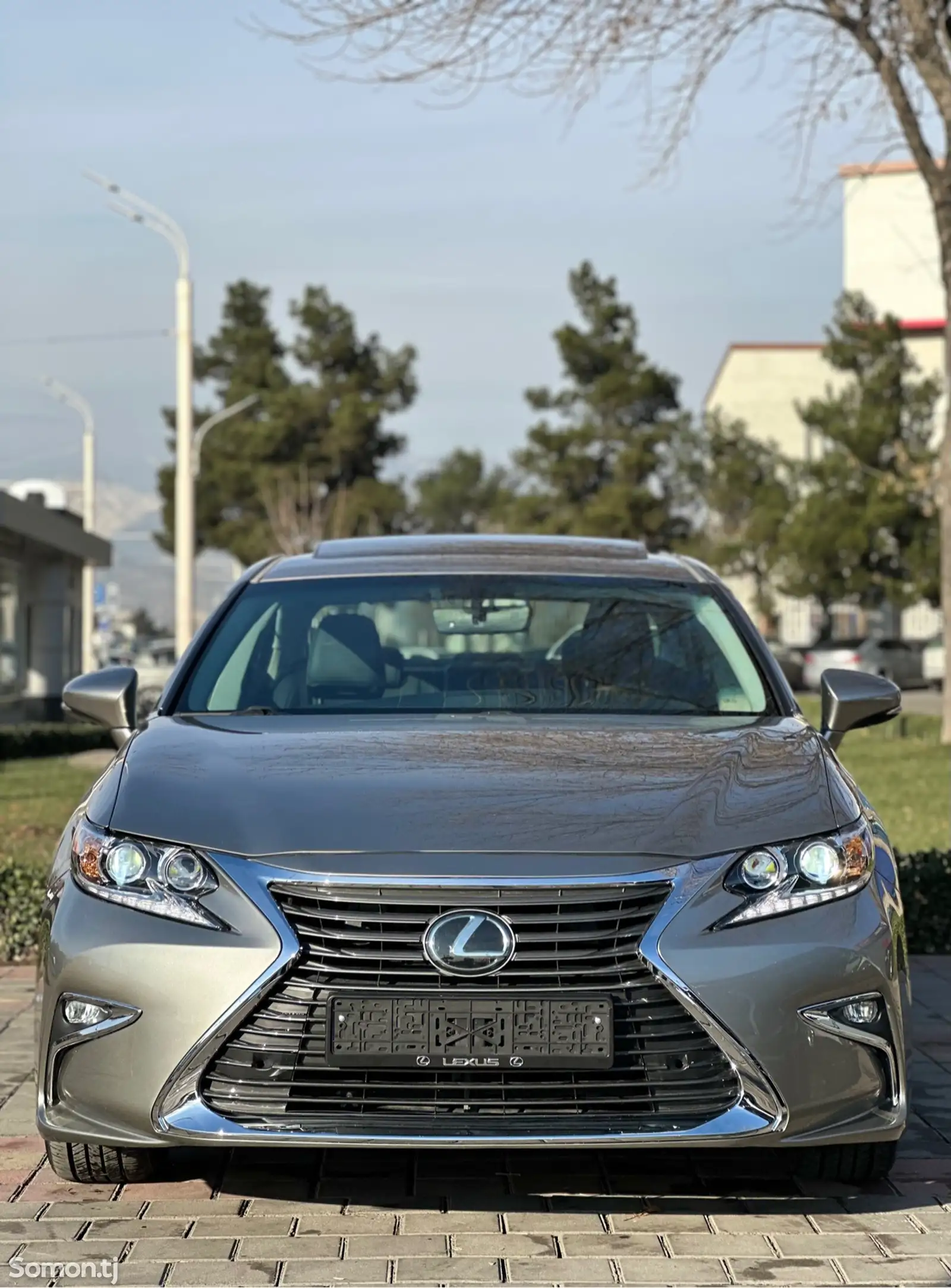 Lexus ES series, 2016-1