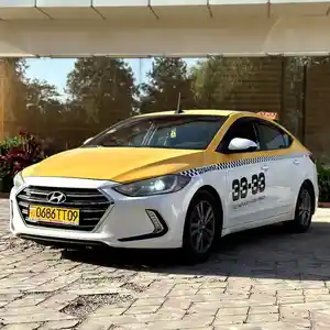 Hyundai Elantra, 2017