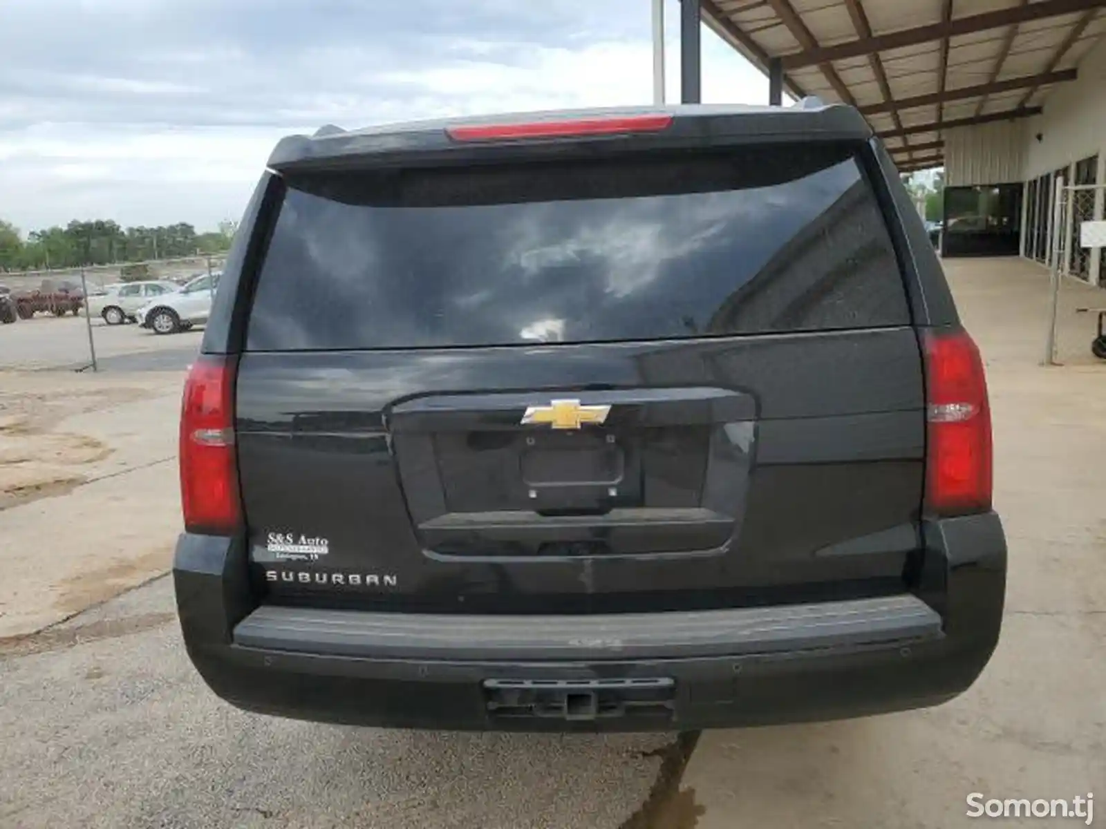 Chevrolet Suburban, 2015-6