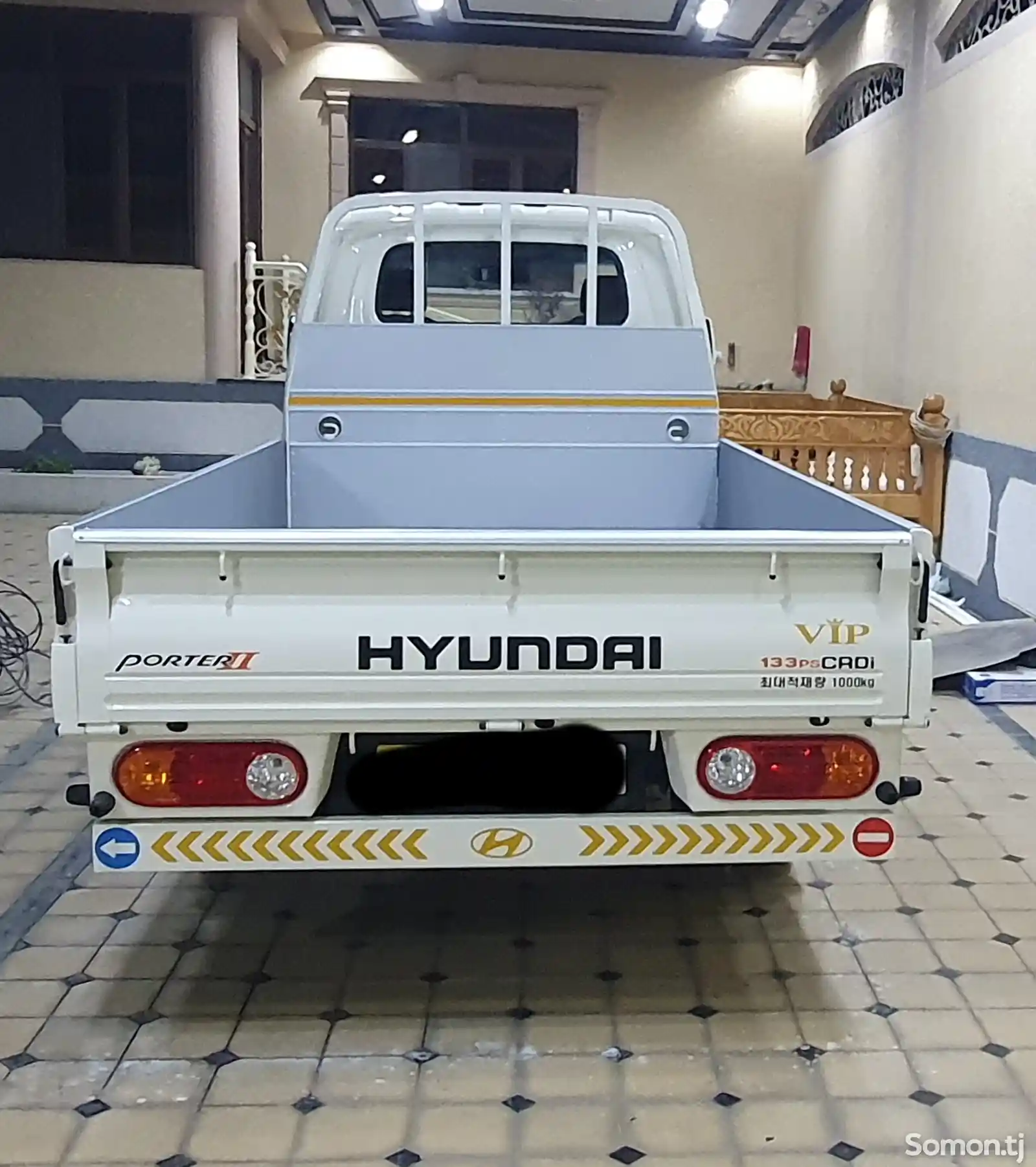 Бортовой автомобиль Hyundai Porter, 2013-3