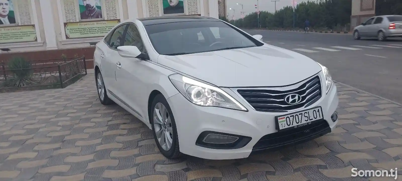 Hyundai Grandeur, 2012-3