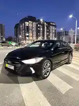 Hyundai Elantra, 2017-2