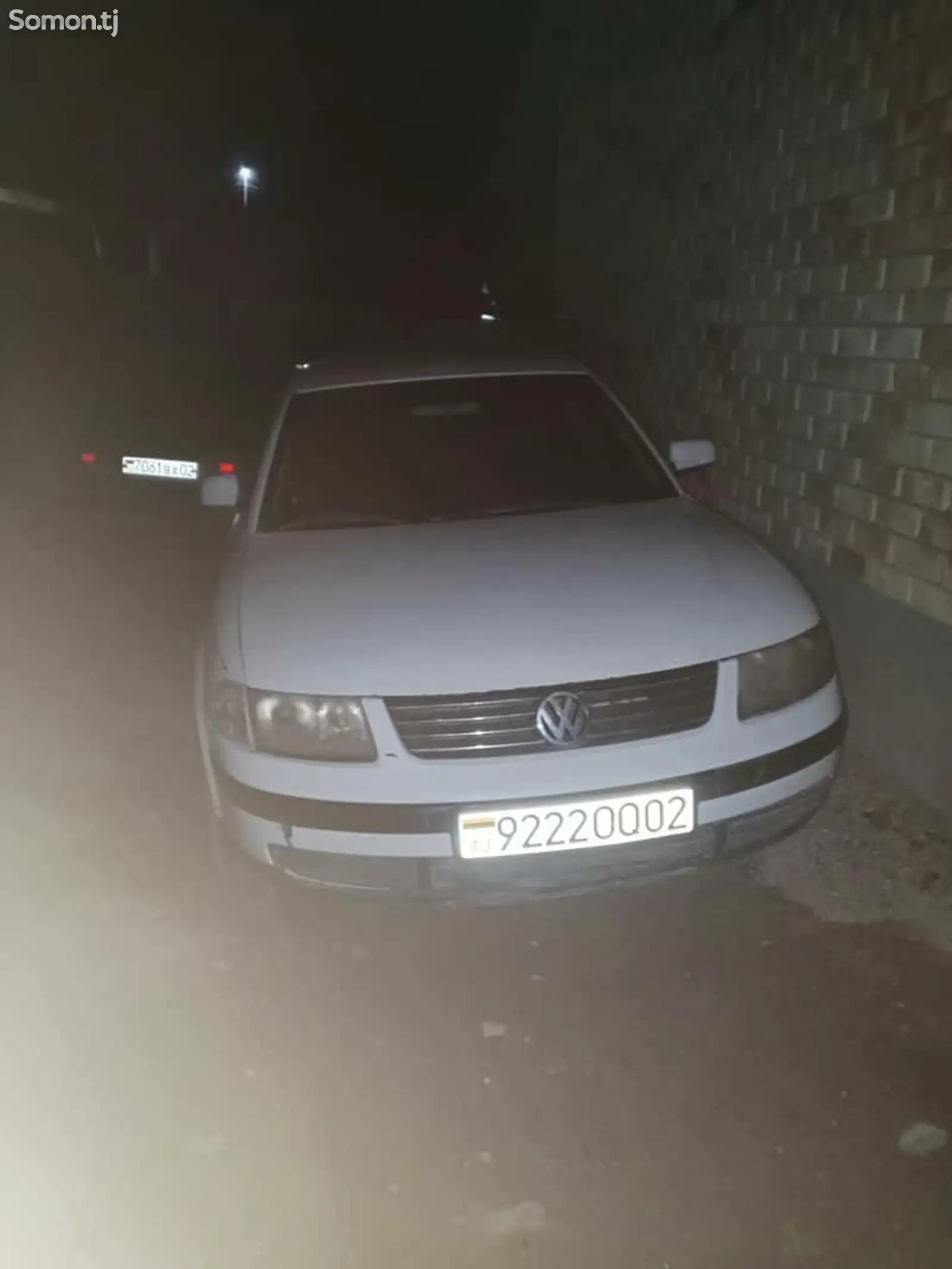 Volkswagen Passat, 2000-1