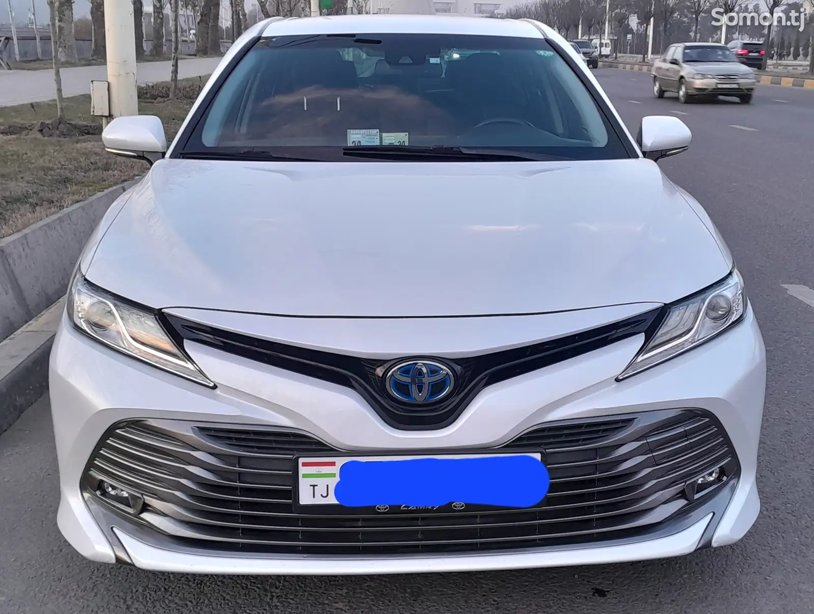 Toyota Camry, 2018-1