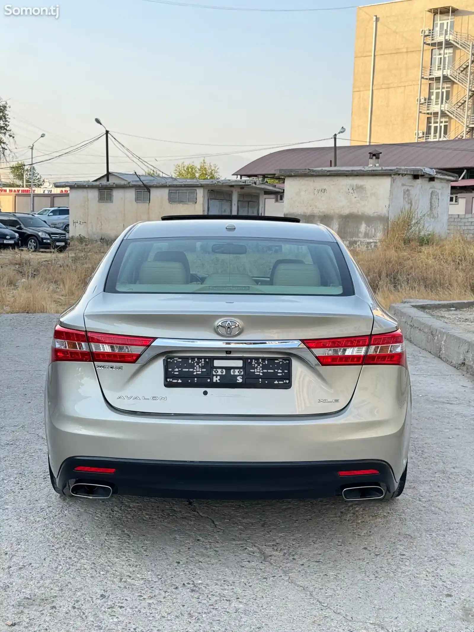 Toyota Avalon, 2015-8